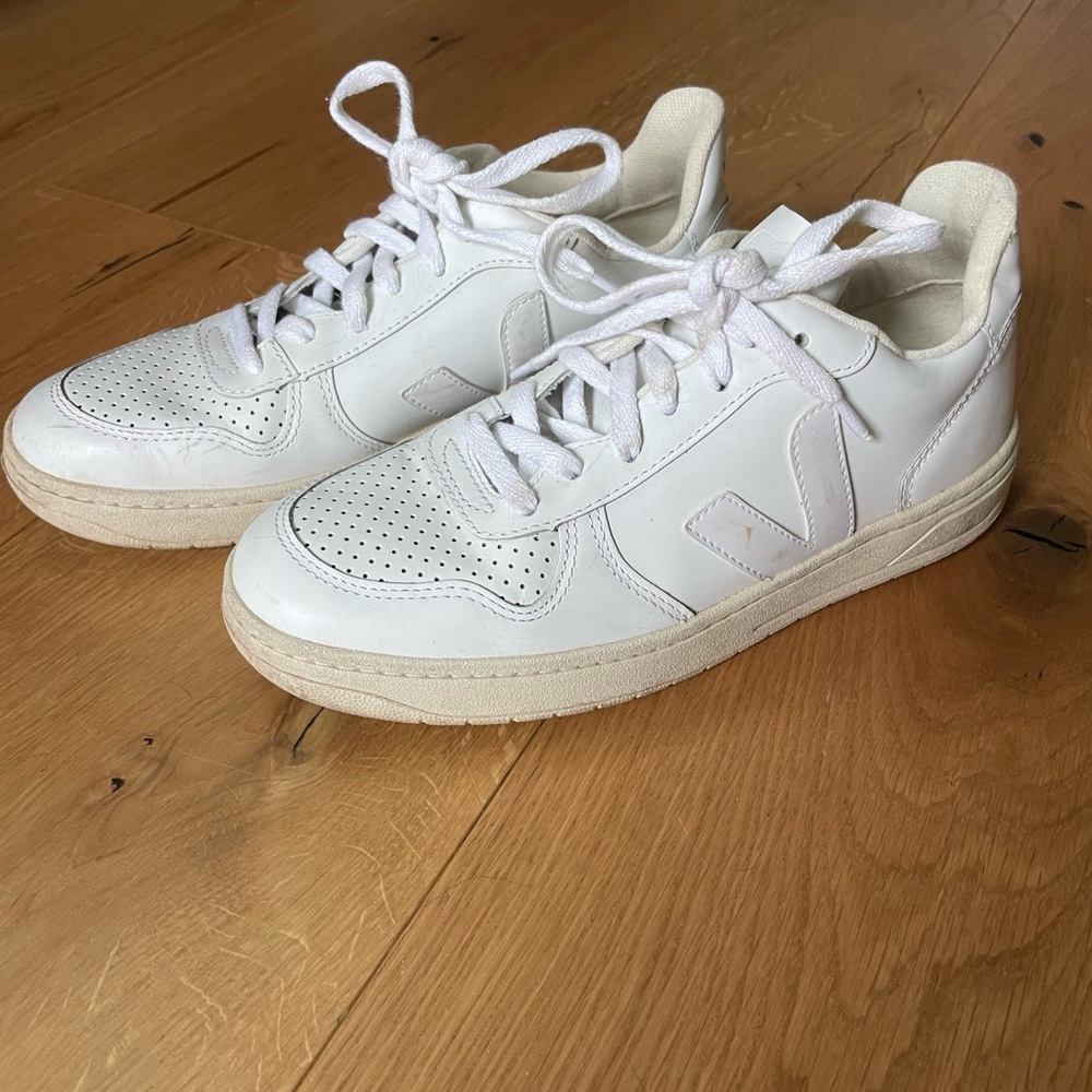 Veja v-12 sneaker